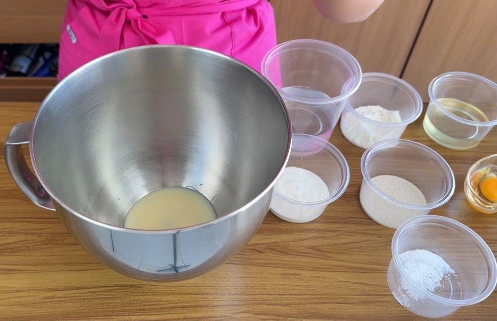 Ingredientes porcionados em potinhos, controle de custo